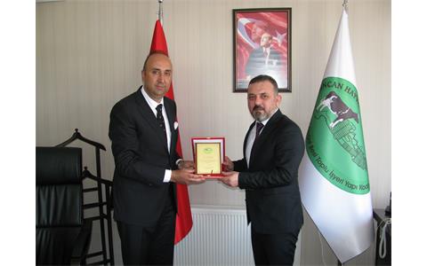 Sincan Belediye Başkanımıza Plaket